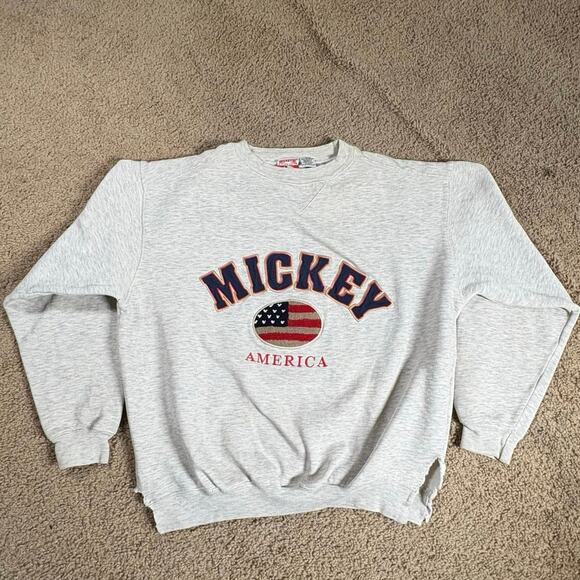 Vintage Mickey Inc Sweatshirt M Walt Disney Parks Embroidered American Flag Gray - Picture 1 of 7